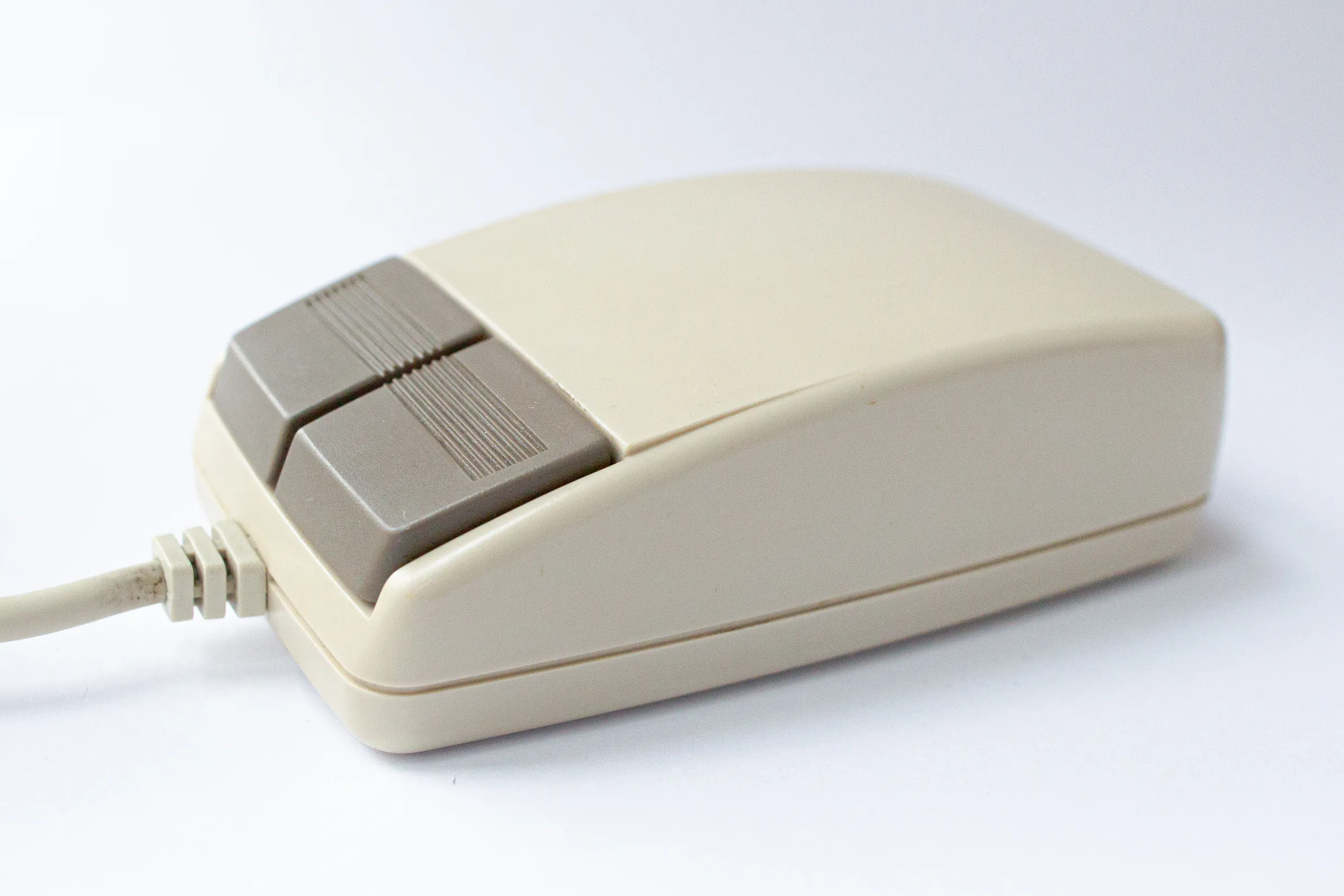 Accel Wany-1 mouse — ракурс 1