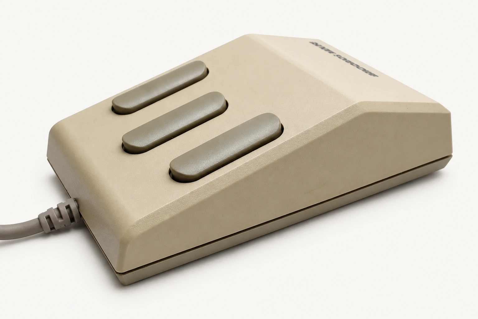 Amconics (Witty) Mouse C-400 — view 1