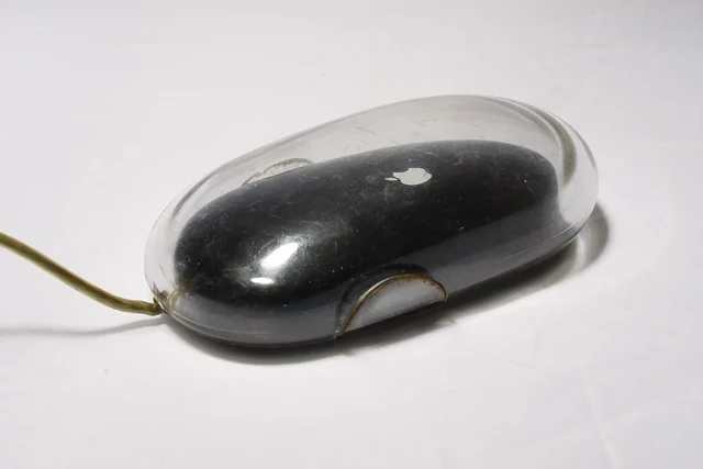 Apple Pro Mouse (M5769)