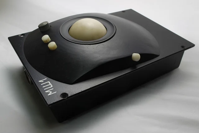 Ball Manipulator