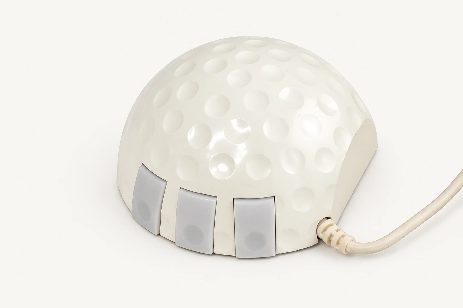 Depraz clone mouse — ракурс 1