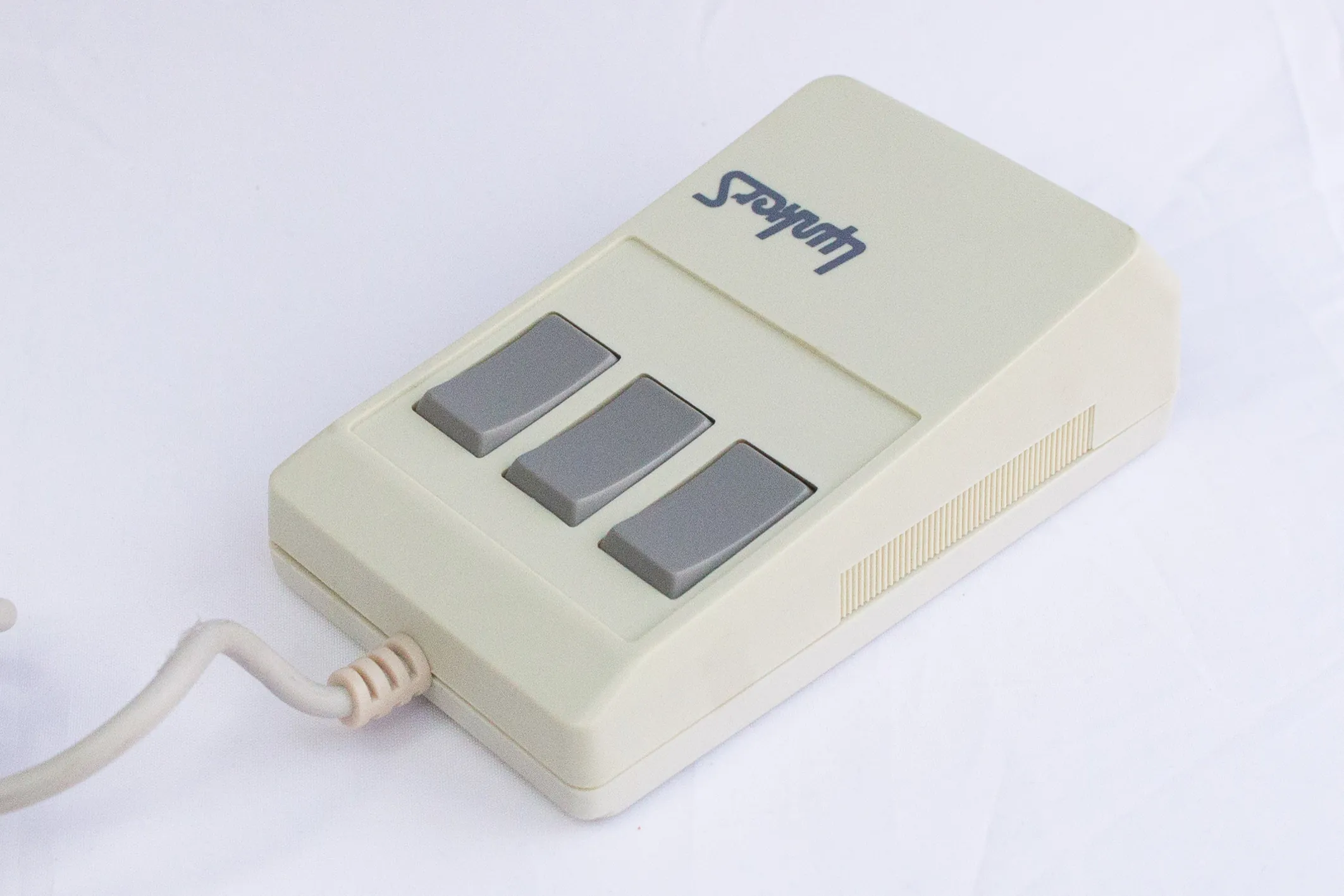 Lynkers mouse TH400A — view 1