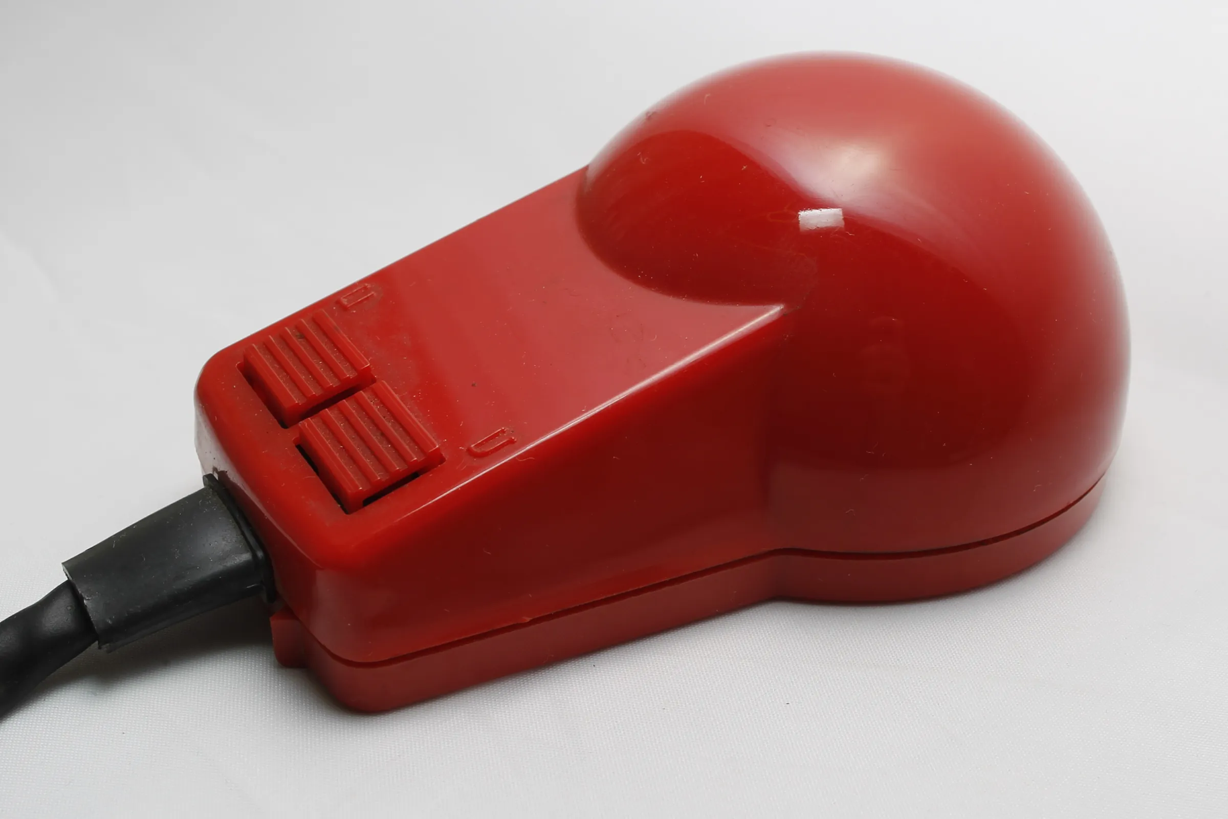 Marsianka UVK-01 · red — view 1