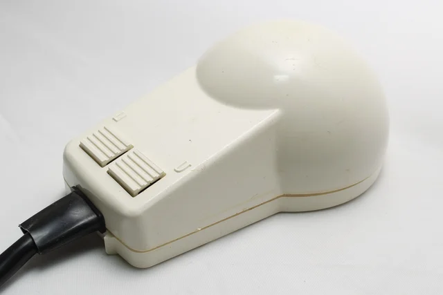 Marsianka UVK-01 · white