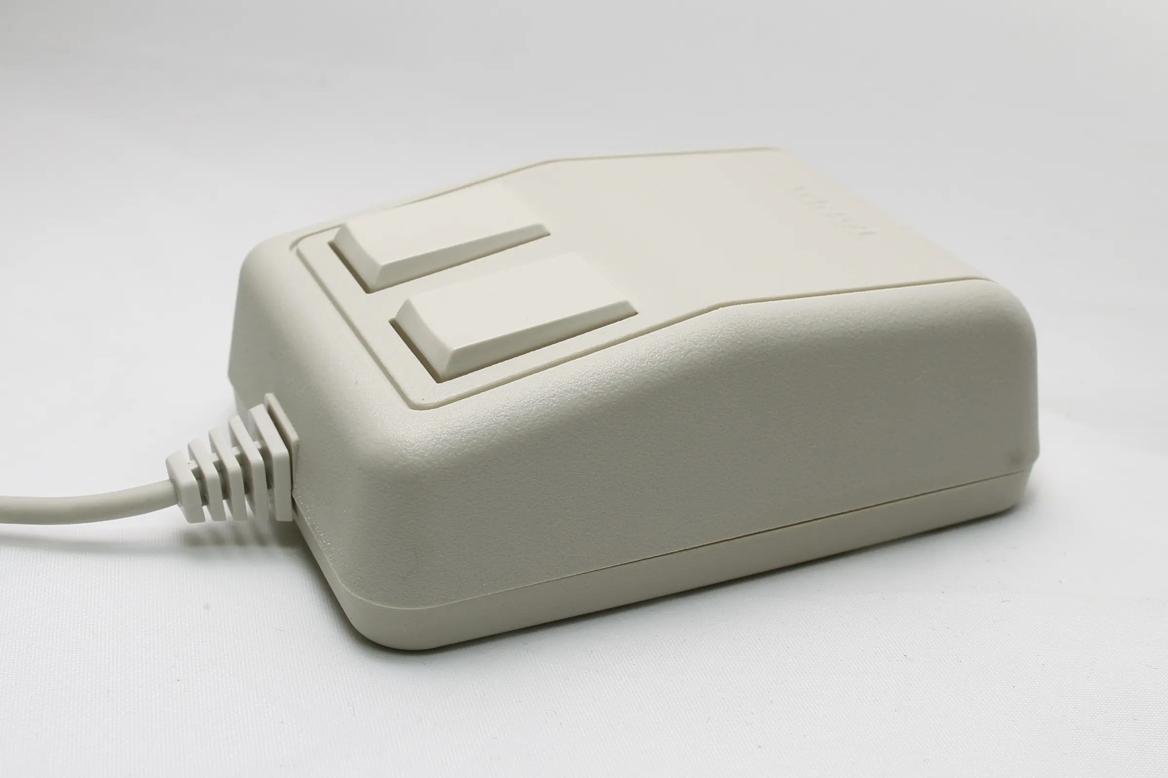 Tandy TRS-80 Deluxe — view 1