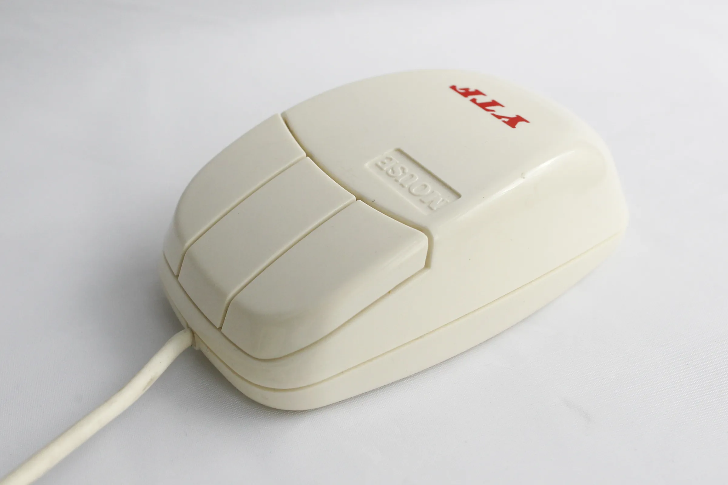 Ultima Electronics YTF — ракурс 1