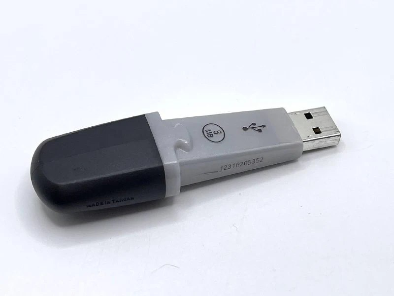 The first USB flash drive — photo 3