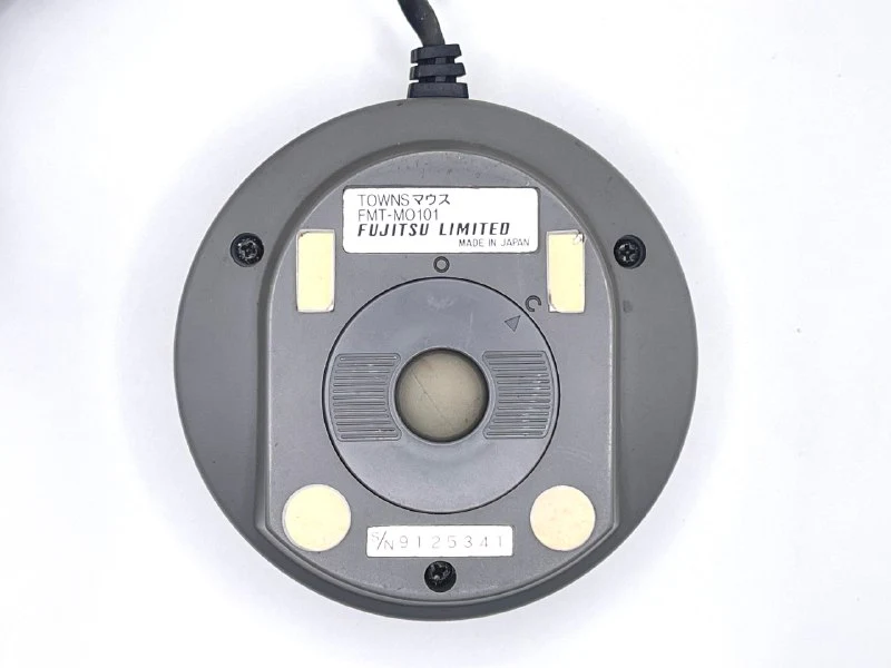 Fujitsu FM Towns FMT-MO101 — photo 3