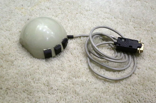 Wanted mouse W-23